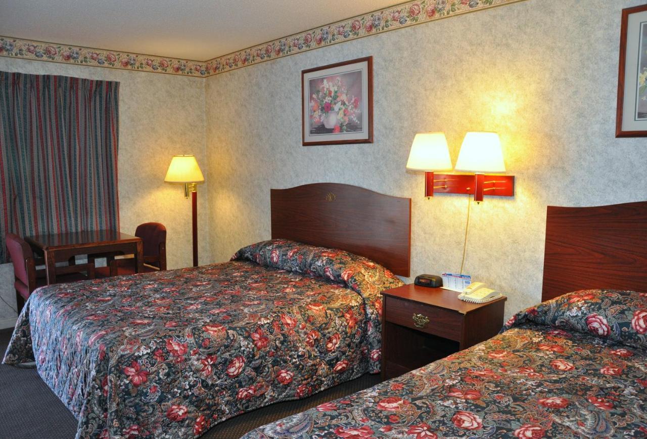 וויליאמסבורג Merrimac Inn & Suites מראה חיצוני תמונה