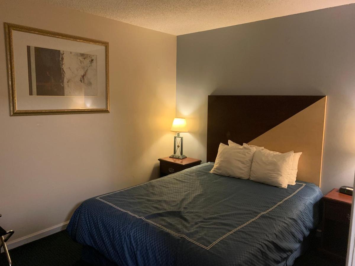 וויליאמסבורג Merrimac Inn & Suites מראה חיצוני תמונה