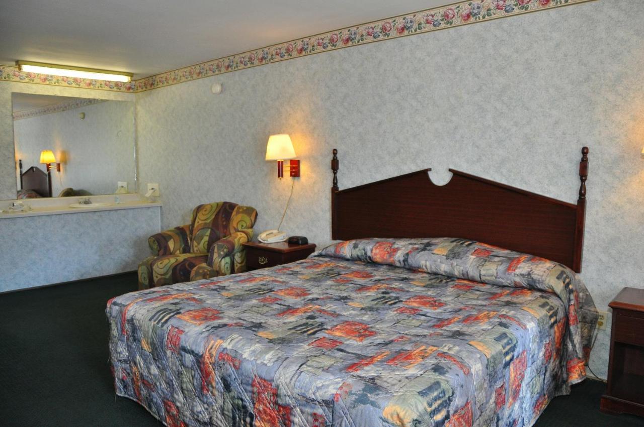 וויליאמסבורג Merrimac Inn & Suites מראה חיצוני תמונה